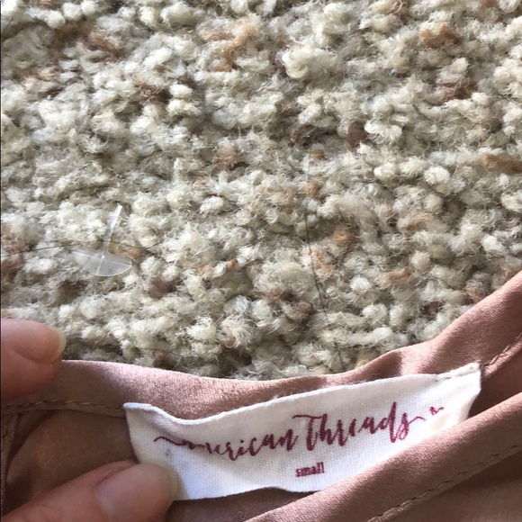 Americans Threads Copper Silk Bow Tie Crop Top - Picture 3 of 7